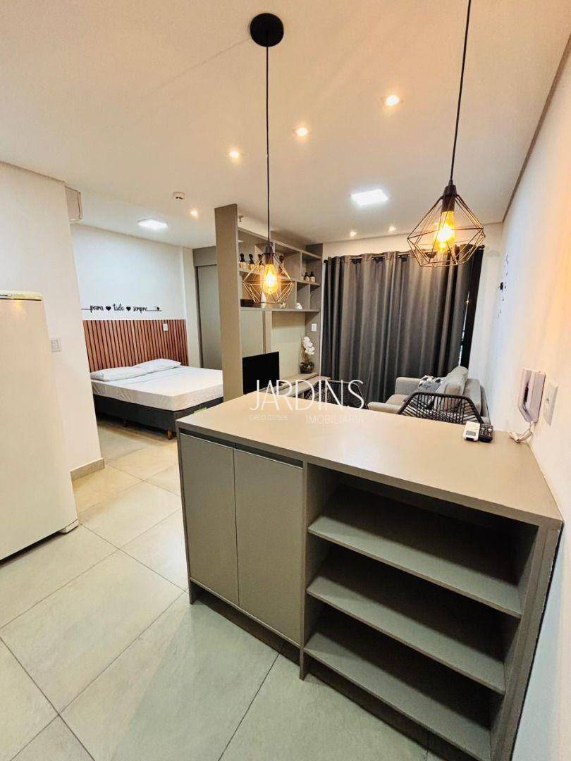 Apartamento com 1 suíte no Monte Carmel, Jardim Botânico