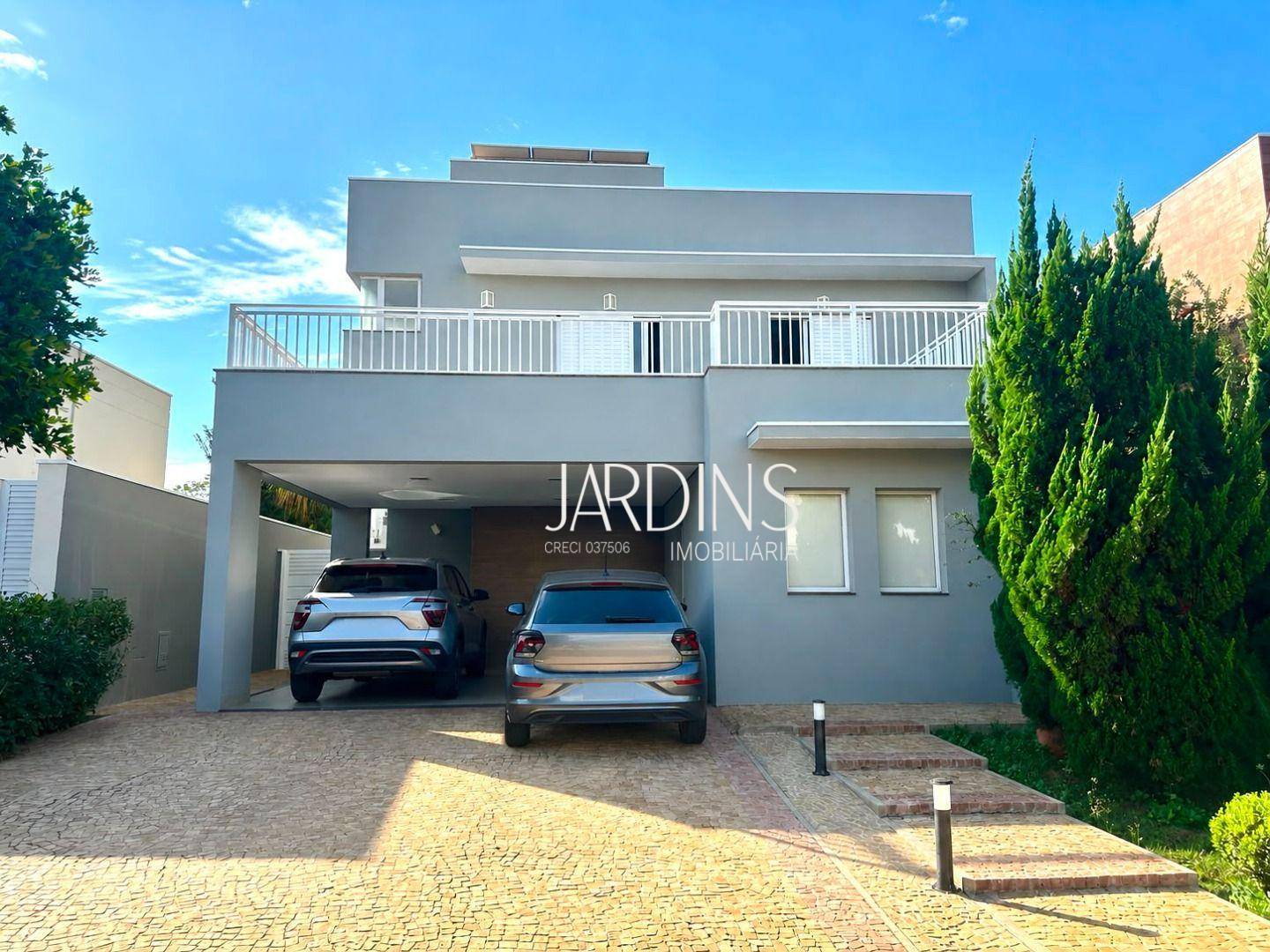Casa com 4 suítes no Saint Gerard, Jardim Saint Gerard