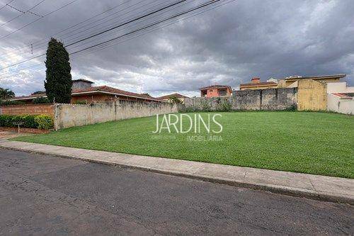 Terreno de 450 m² no Ribeirânia
